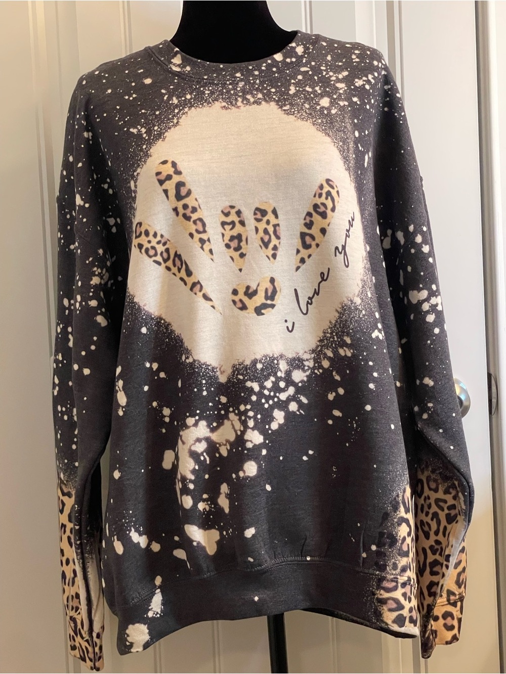 Black and Cream Leopard-Accent Graphic Sweatshirt with ILY in ASL.